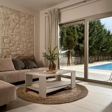 Avesta Private Villas *
